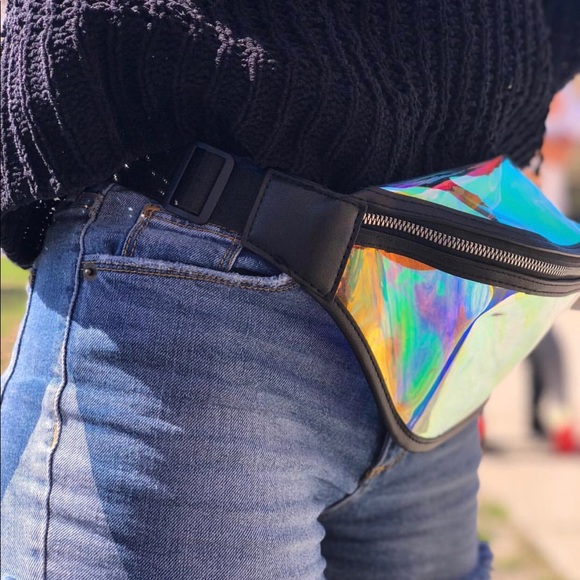 M4 Active Fanny Pack - Picture 2 of 2